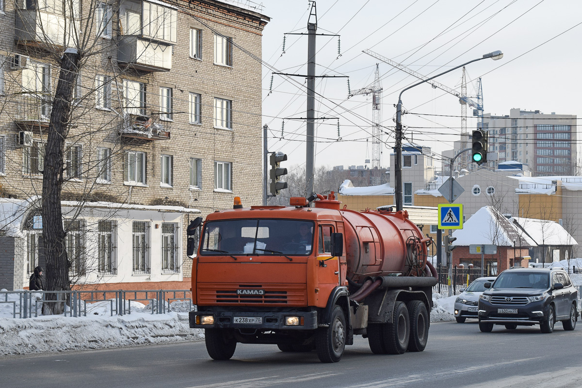 Алтайский край, № К 238 ХР 70 — КамАЗ-53213