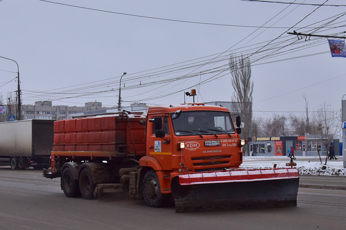 Волгоградская область, № В 442 УС 134 — КамАЗ-65115-42