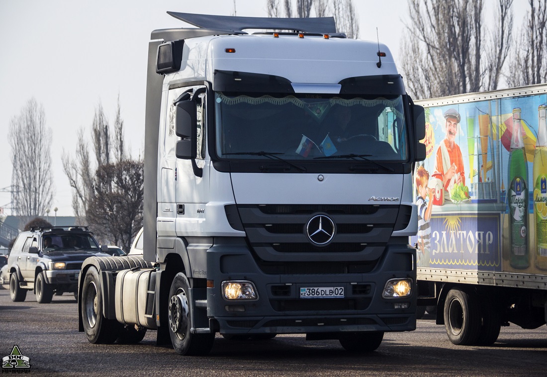 Алматы, № 386 DLB 02 — Mercedes-Benz Actros ('2009) 1841