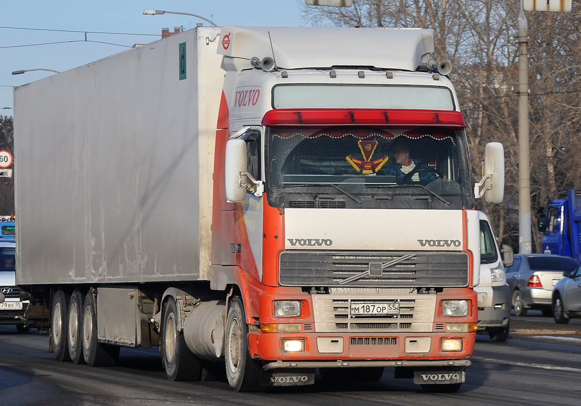 Омская область, № М 187 ОР 55 — Volvo ('1993) FH12.420