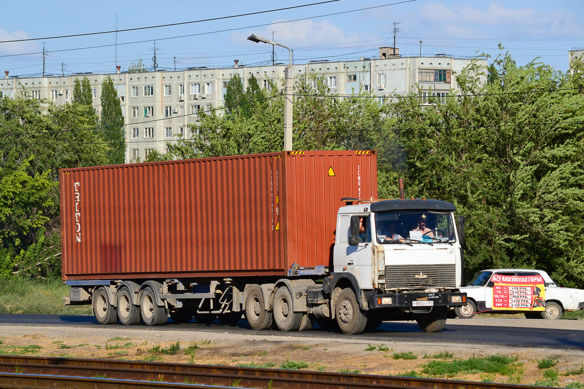 Волгоградская область, № Р 850 ЕН 161 — МАЗ-6422A8