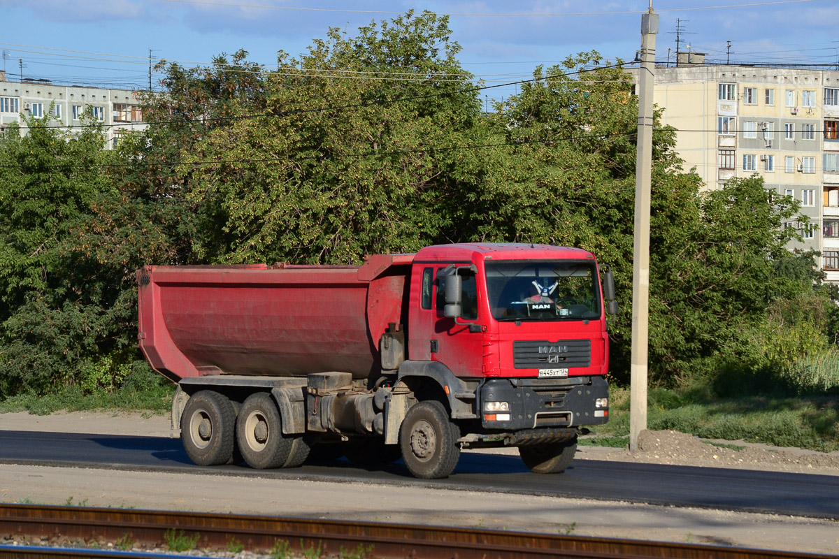 Волгоградская область, № В 445 ХТ 134 — MAN TGA 40.390