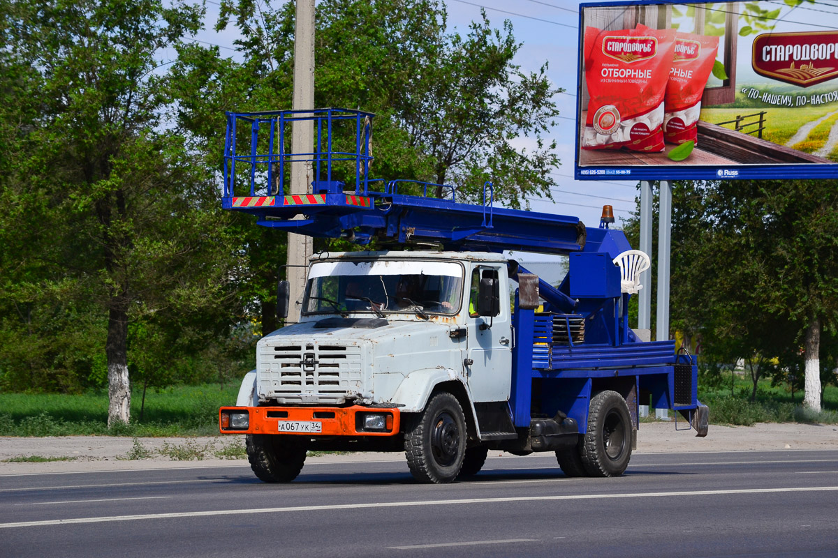 Волгоградская область, № А 067 УК 34 — ЗИЛ-432932