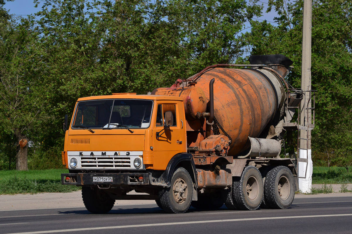 Волгоградская область, № Н 071 ОУ 34 — КамАЗ-5511