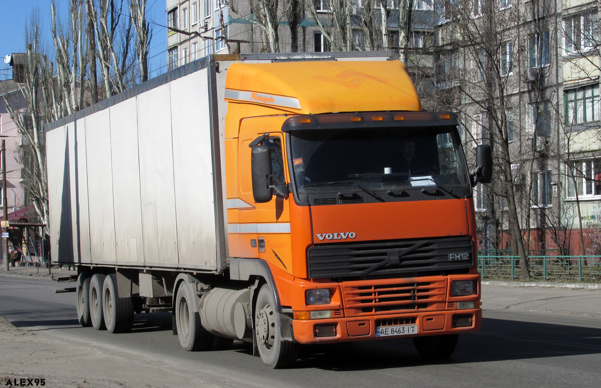 Днепропетровская область, № АЕ 8463 ІТ — Volvo ('1993) FH12.380