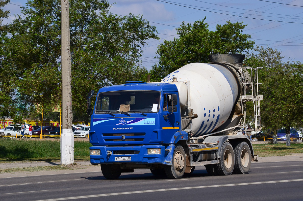 Волгоградская область, № А 710 АА 134 — КамАЗ-65115-A4