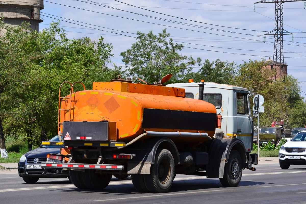 Волгоградская область, № К 073 НО 152 — МАЗ-5337 [533700]