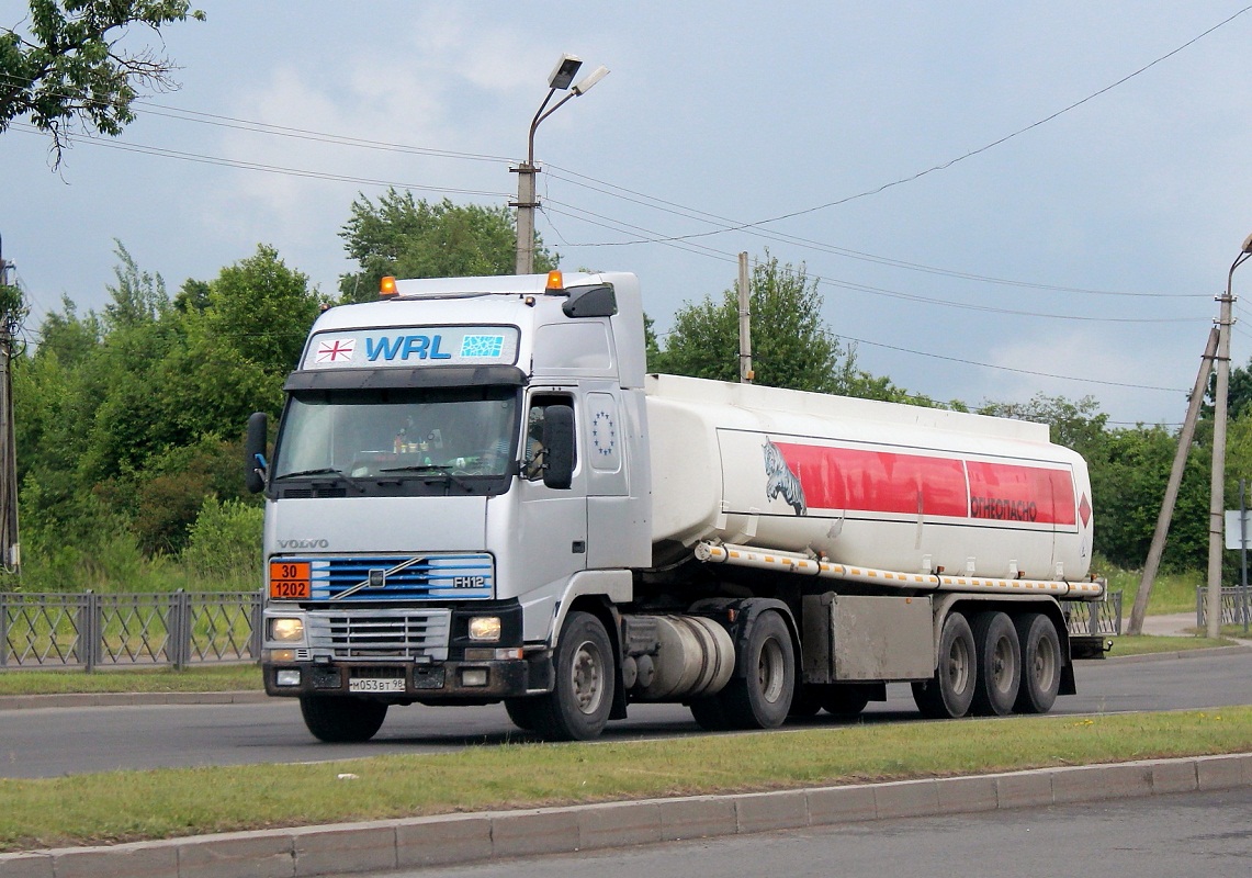 Санкт-Петербург, № М 053 ВТ 98 — Volvo ('1993) FH12.420