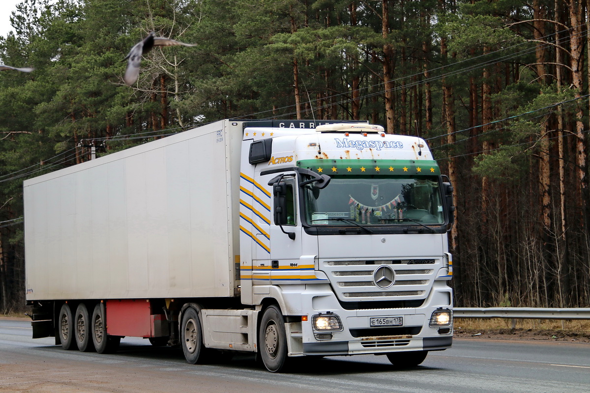 Санкт-Петербург, № Е 165 ВН 178 — Mercedes-Benz Actros ('2003) 1844