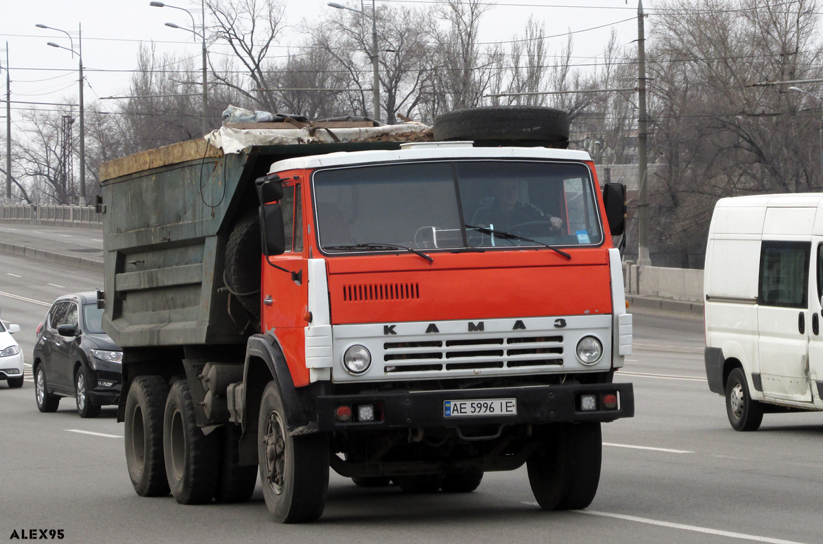 Днепропетровская область, № АЕ 5996 ІЕ — КамАЗ-5511