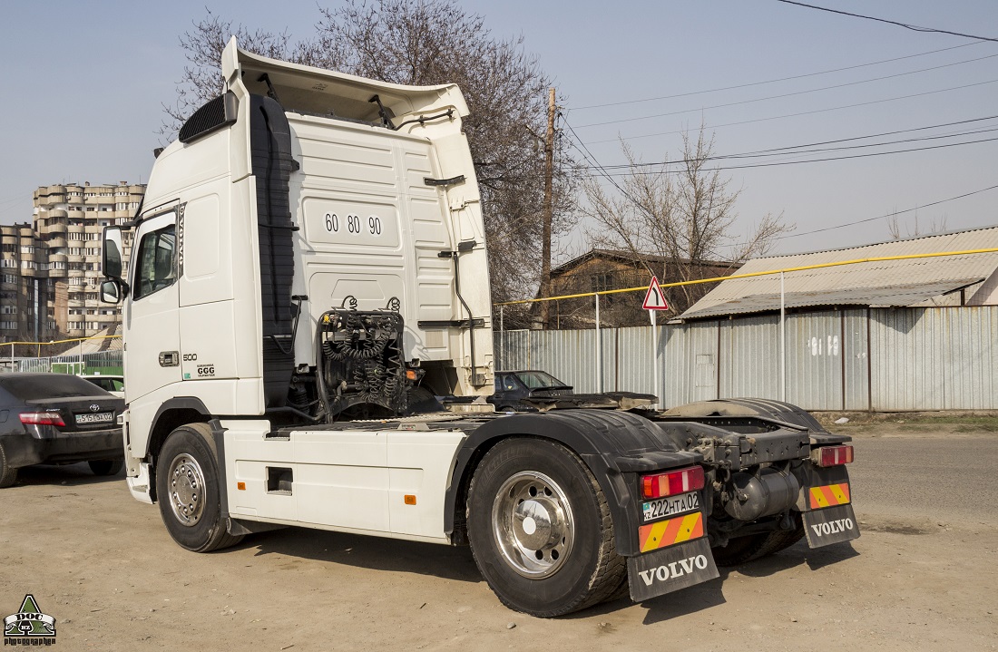 Алматы, № 222 HTA 02 — Volvo ('2008) FH.500