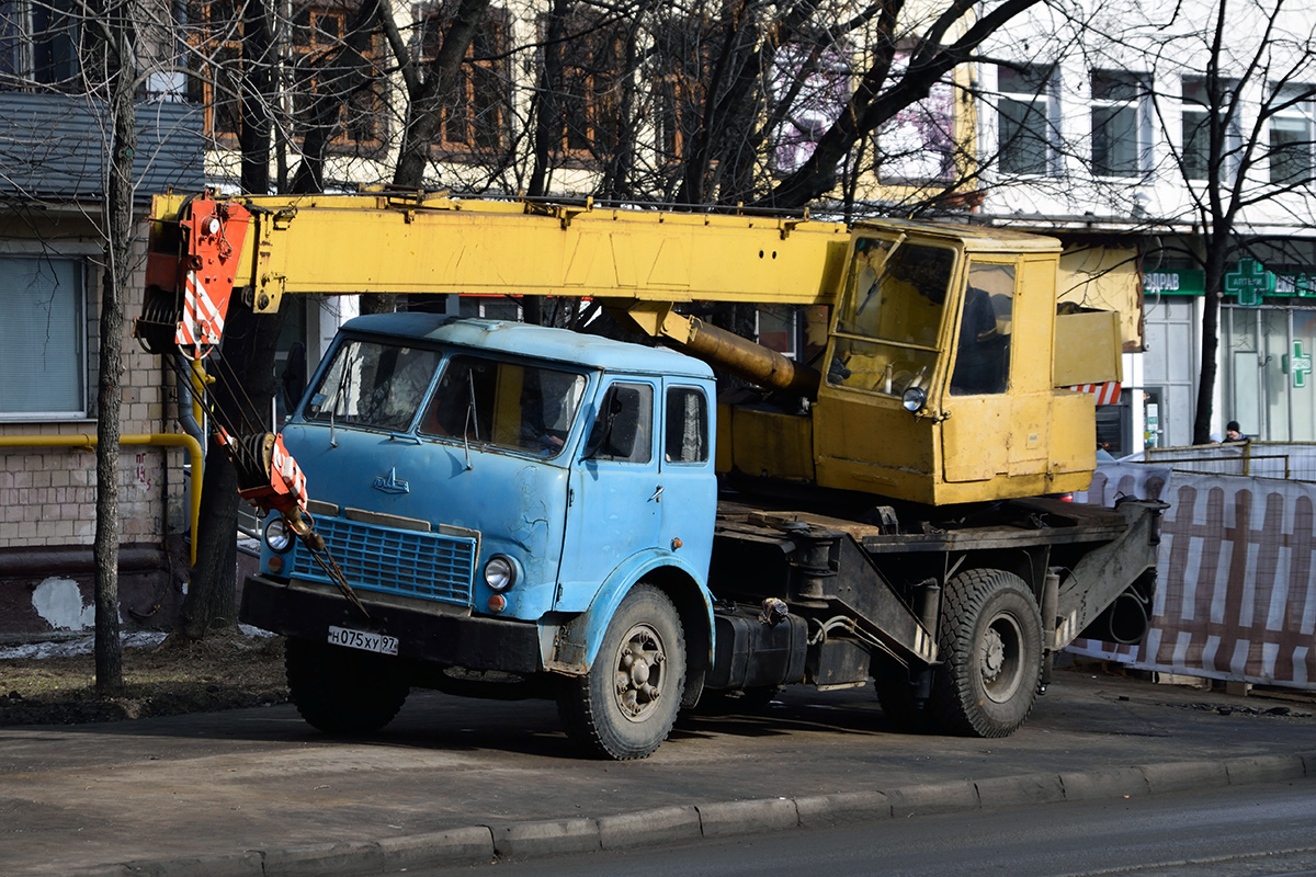 Москва, № Н 075 ХУ 97 — МАЗ-5334