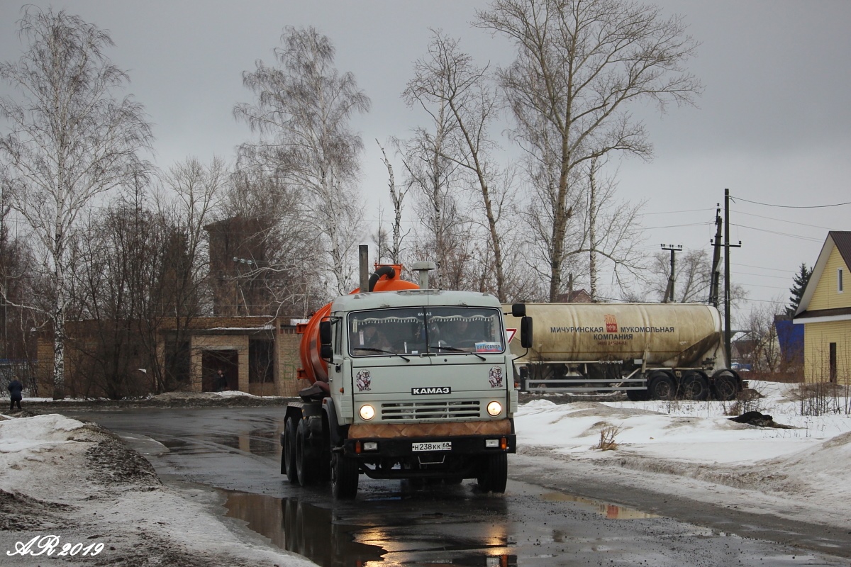 Тамбовская область, № Н 238 КК 68 — КамАЗ-53212