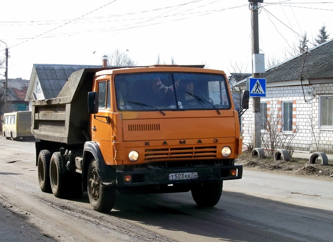 Брянская область, № Т 523 КК 32 — КамАЗ-55111 [551110]