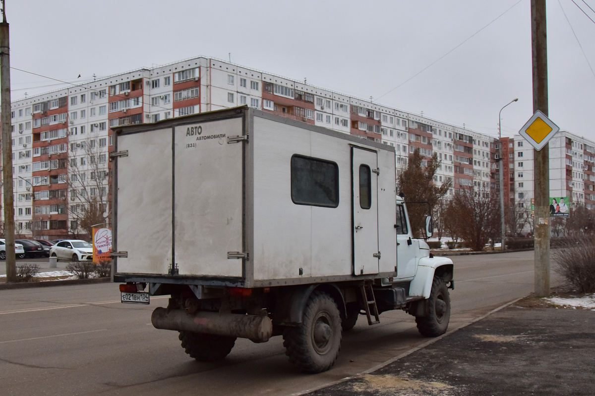 Волгоградская область, № Е 021 ВН 134 — ГАЗ-33081 «Садко»