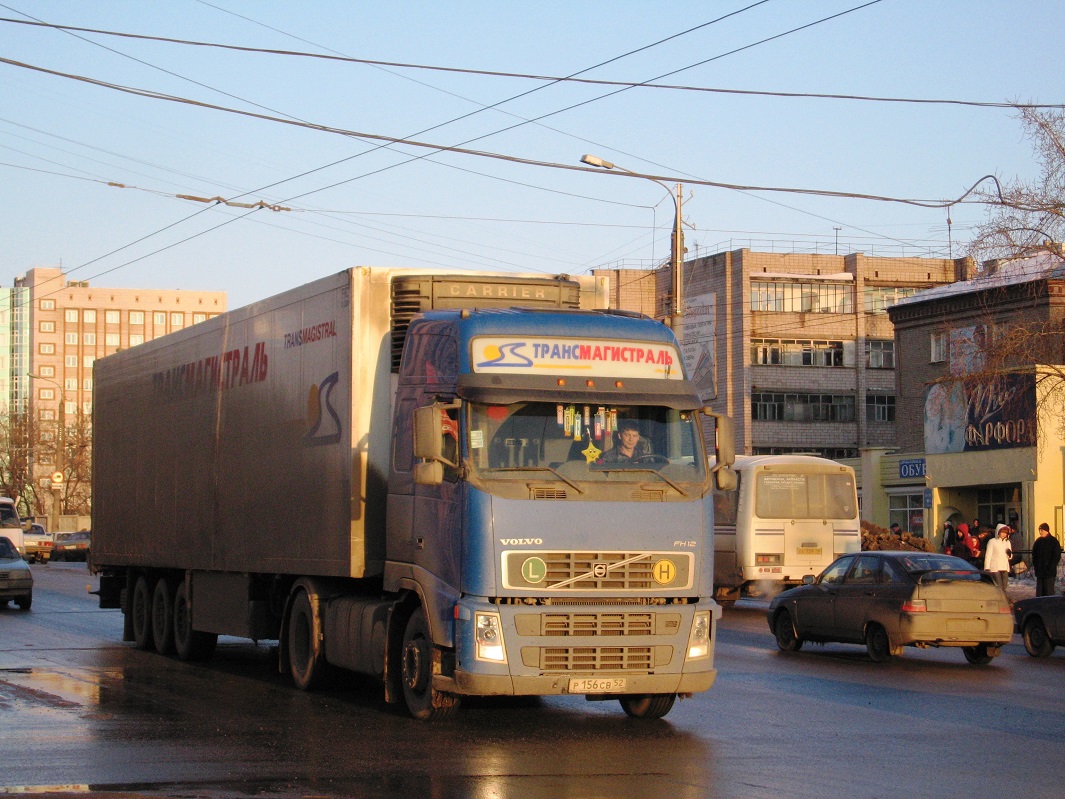 Нижегородская область, № Р 156 СВ 52 — Volvo ('2002) FH-Series