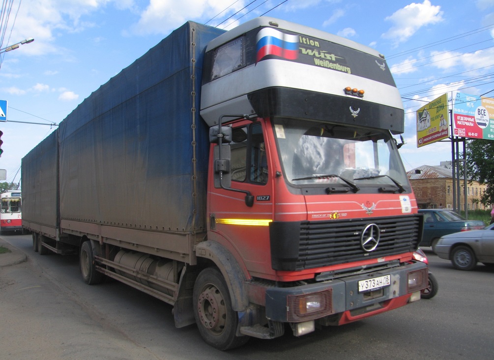 Удмуртия, № У 373 АН 18 — Mercedes-Benz SK 1827