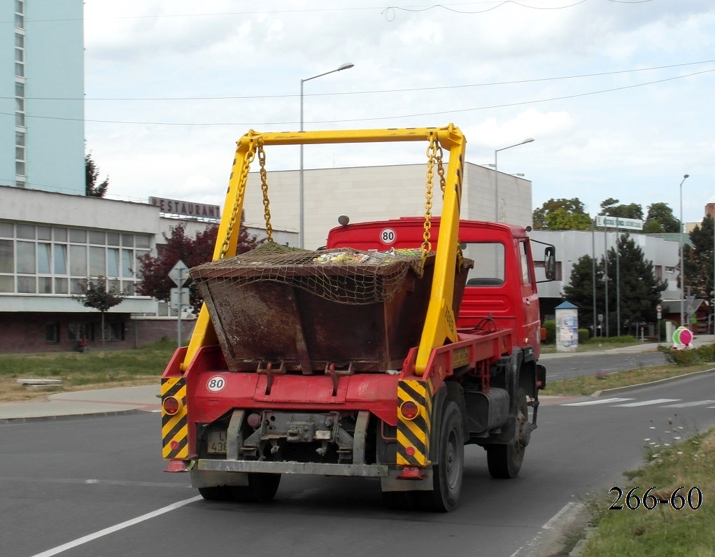 Словакия, № LC-438AX — LIAZ 151