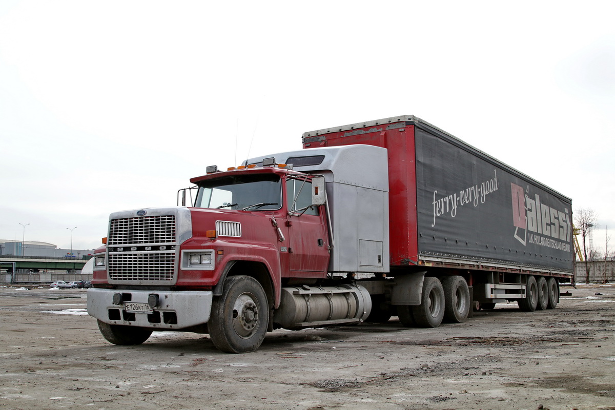 Ростовская область, № Е 126 КТ 161 — Ford L (общая модель)