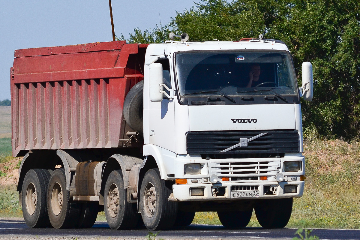 Волгоградская область, № Е 622 КМ 35 — Volvo ('1993) FH12.340