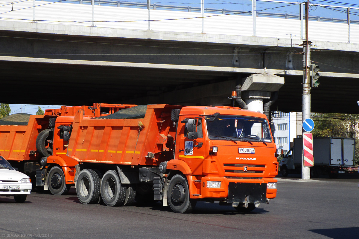 Волгоградская область, № В 988 ЕЕ 134 — КамАЗ-65115-L4