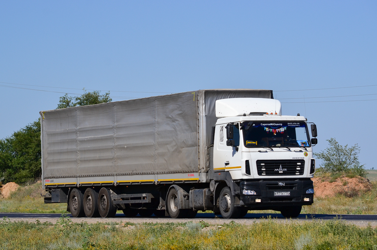 Волгоградская область, № Е 971 АТ 134 — МАЗ-5440B5