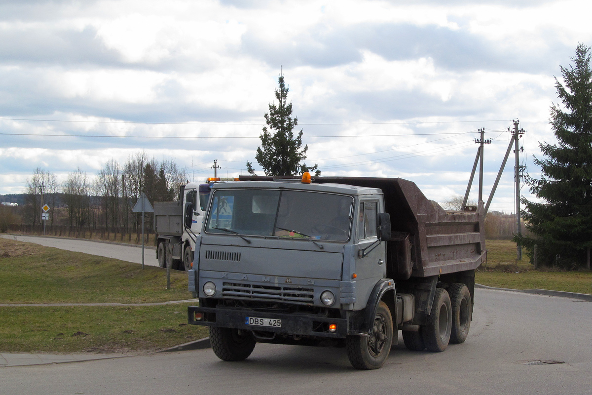 Литва, № DBS 425 — КамАЗ-55111 (общая модель)