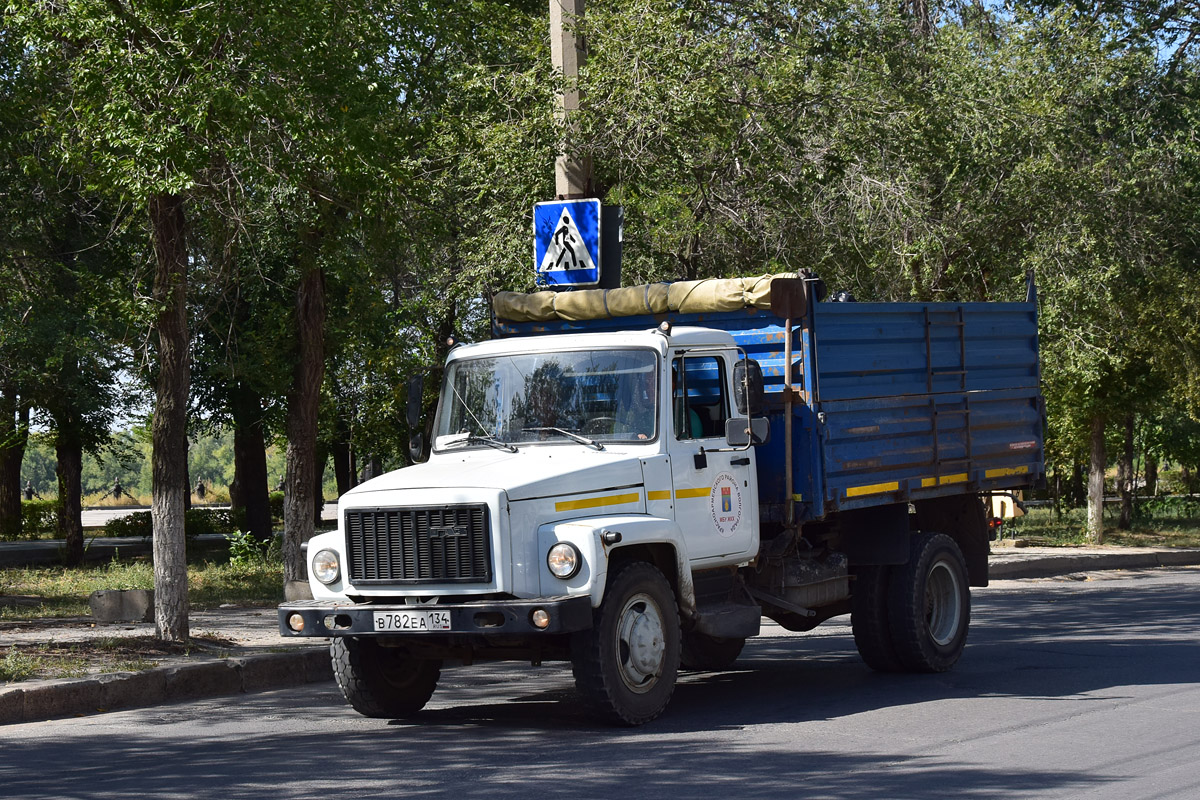 Волгоградская область, № В 782 ЕА 134 — ГАЗ-3309