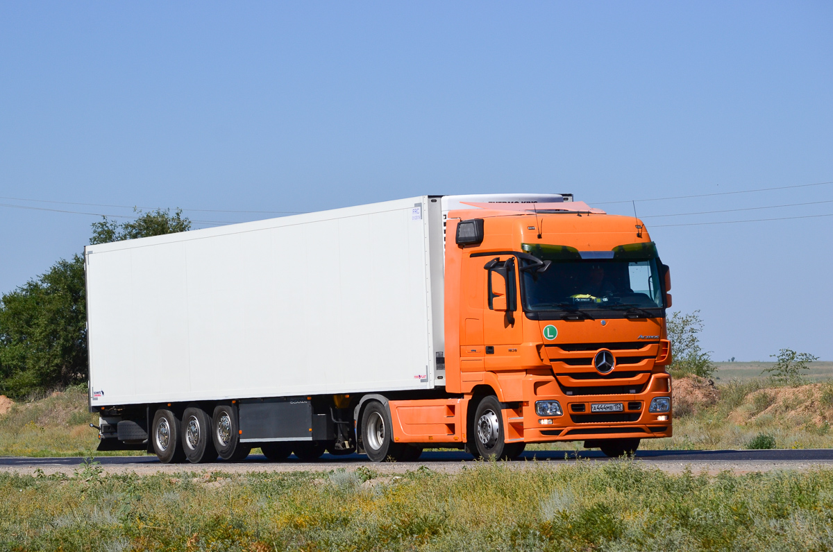 Нижегородская область, № А 444 МВ 152 — Mercedes-Benz Actros ('2003) 1836