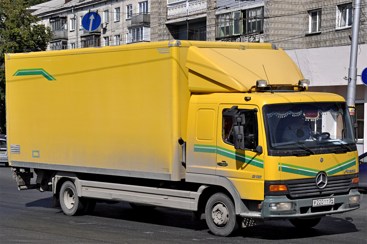 Новосибирская область, № Р 220 ТТ 54 — Mercedes-Benz Atego 815