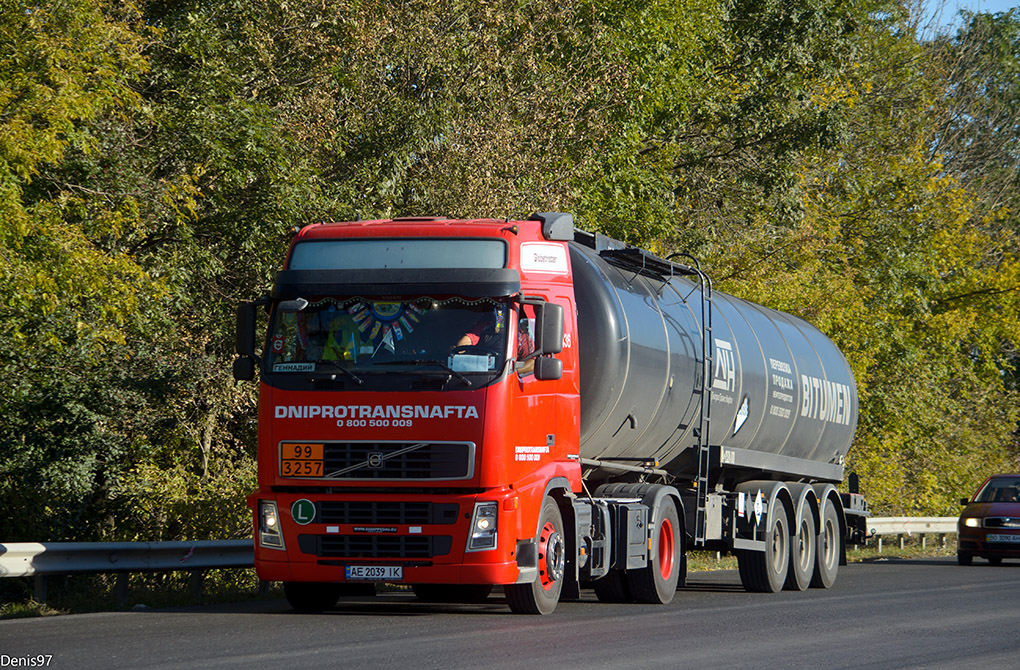 Днепропетровская область, № АЕ 2039 ІК — Volvo ('2002) FH12.400