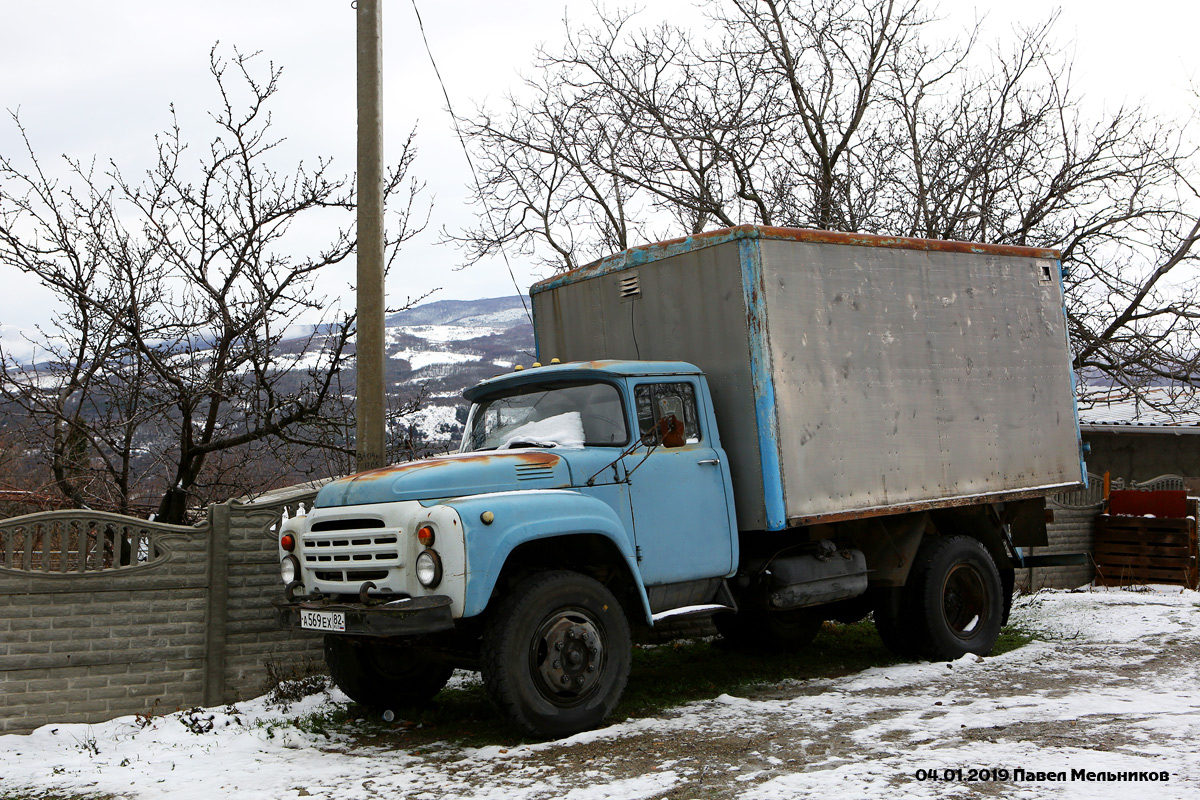 Крым, № А 569 ЕХ 82 — ЗИЛ-130