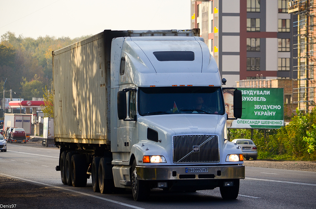 Одесская область, № ВН 0997 НТ — Volvo VNL660