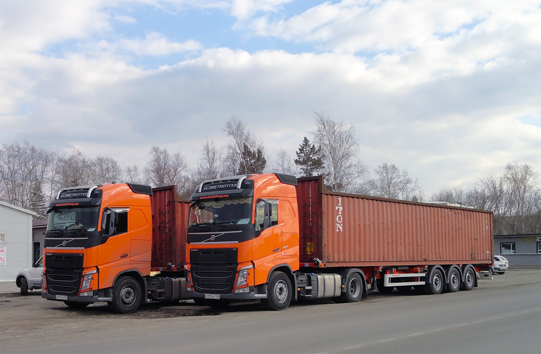 Приморский край, № О 312 НЕ 125 — Volvo ('2012) FH.460; Приморский край, № О 311 НЕ 125 — Volvo ('2012) FH.460