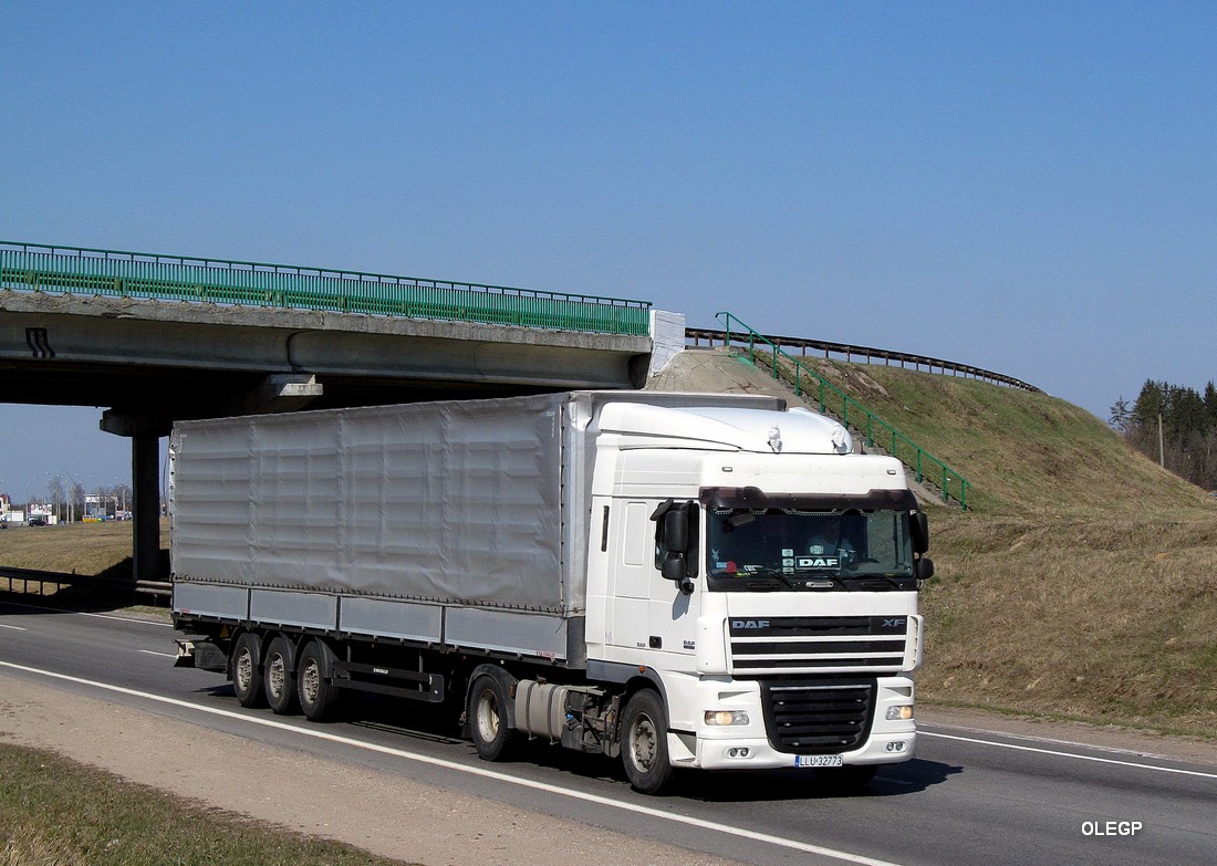 Польша, № LLU 32773 — DAF XF105 FT