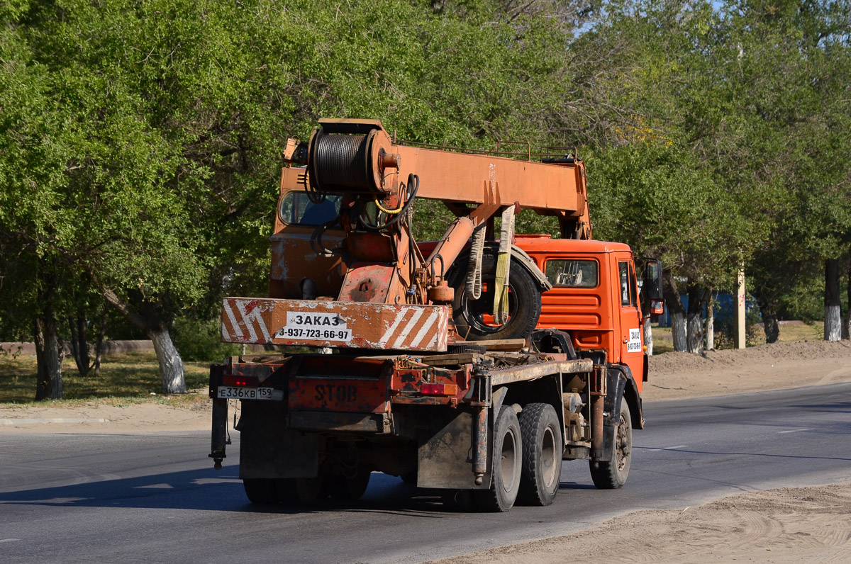 Волгоградская область, № Е 336 КВ 159 — КамАЗ-53213