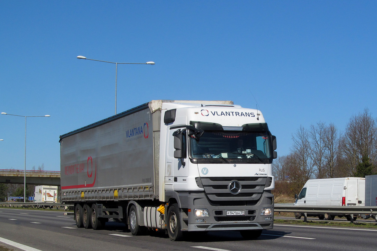 Калининградская область, № Р 941 ВН 39 — Mercedes-Benz Actros ('2009) 1844