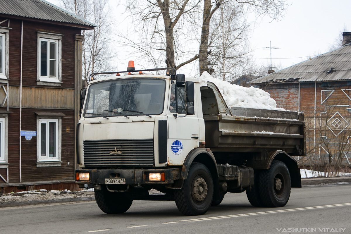 Архангельская область, № Н 009 СН 29 — МАЗ-5551A2