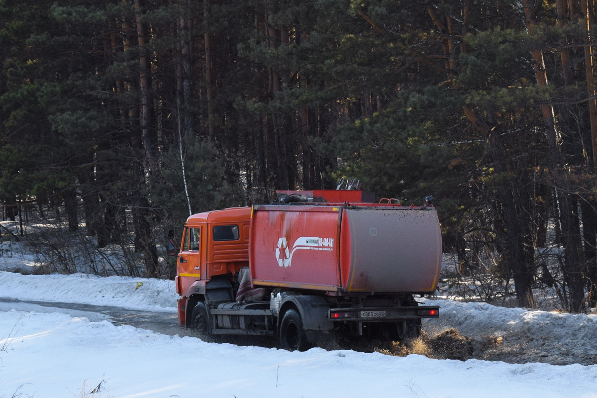 Алтайский край, № Т 880 ХС 22 — КамАЗ-43253-H3