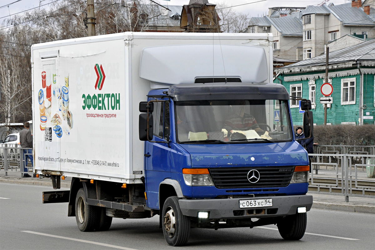 Новосибирская область, № С 063 ХС 54 — Mercedes-Benz Vario 814D