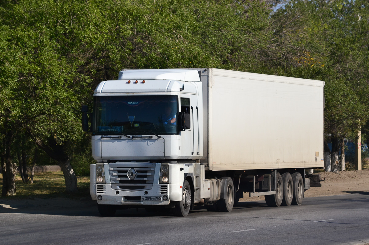 Ростовская область, № Е 359 РВ 161 — Renault Magnum E-Tech ('2001)