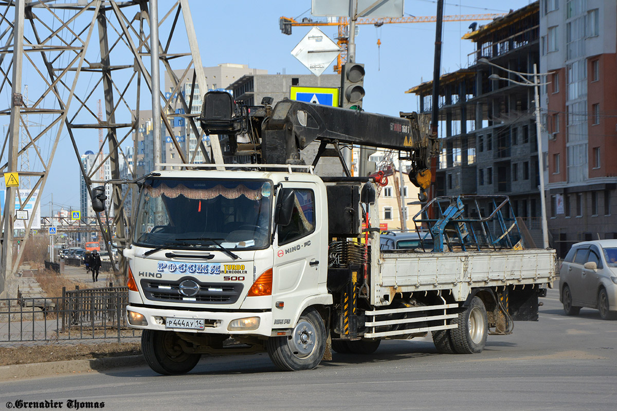 Саха (Якутия), № Р 444 АУ 14 — Hino 500