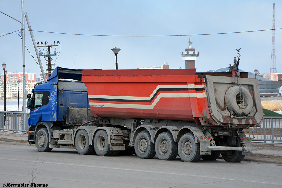 Саха (Якутия), № АВ 8243 14 — Schmitz Cargobull (общая модель)