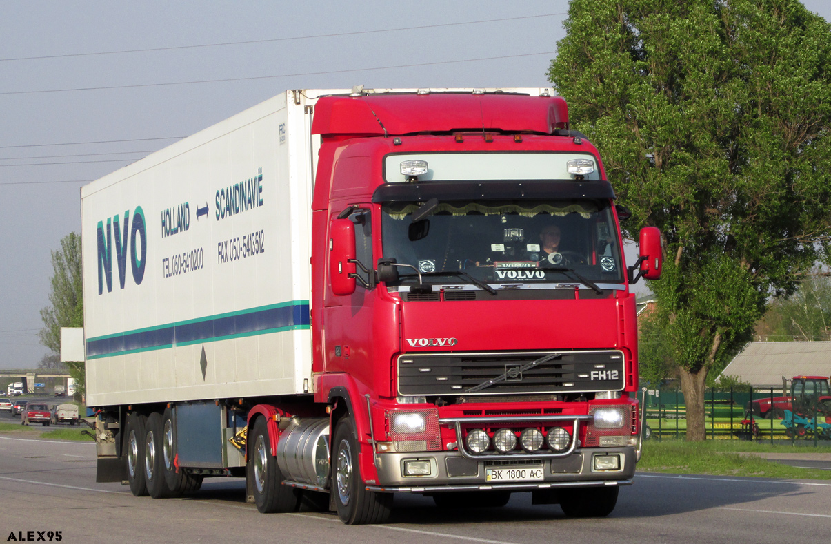 Ровненская область, № ВК 1800 АС — Volvo ('1993) FH12.420