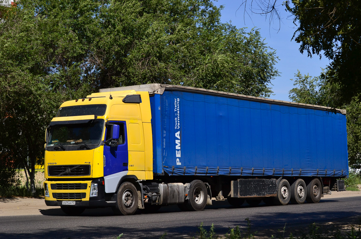 Кировская область, № Х 675 НМ 43 — Volvo ('2002) FH12.420