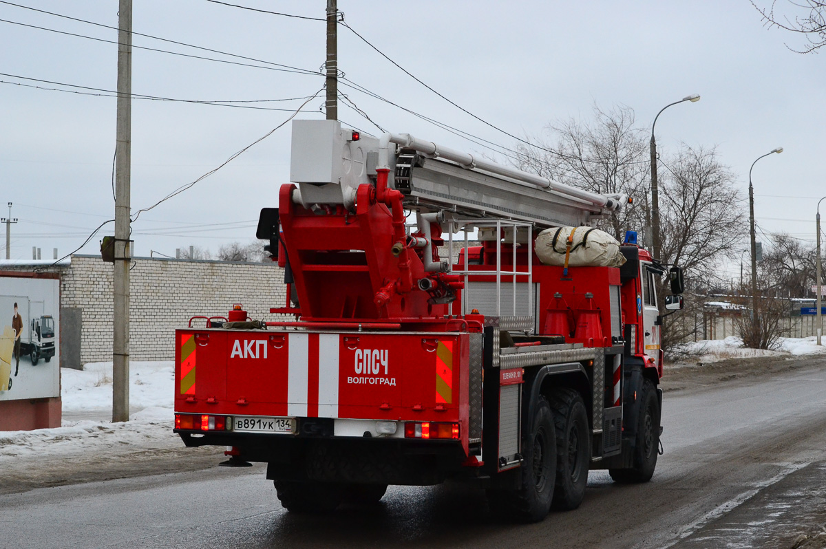 Волгоградская область, № В 891 УК 134 — КамАЗ-43118-46