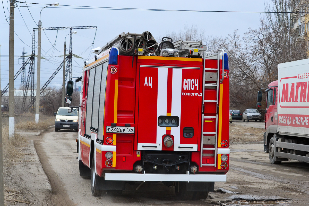 Волгоградская область, № В 342 ЕК 134 — MAN TGM 13.290