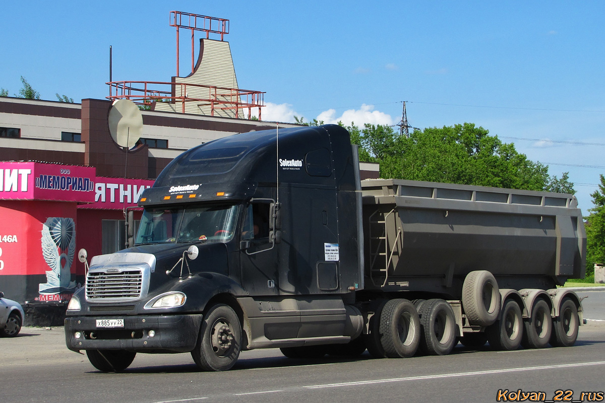 Алтайский край, № Х 885 УУ 22 — Freightliner Columbia