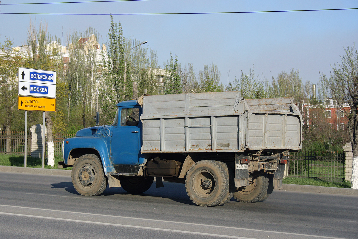 Волгоградская область, № Х 778 РХ 34 — ЗИЛ-495850