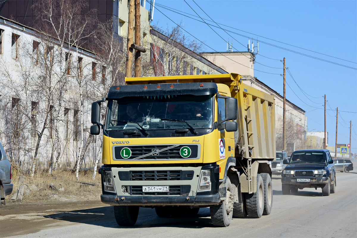 Чувашия, № А 341 УМ 21 — Volvo ('2002) FM12.440